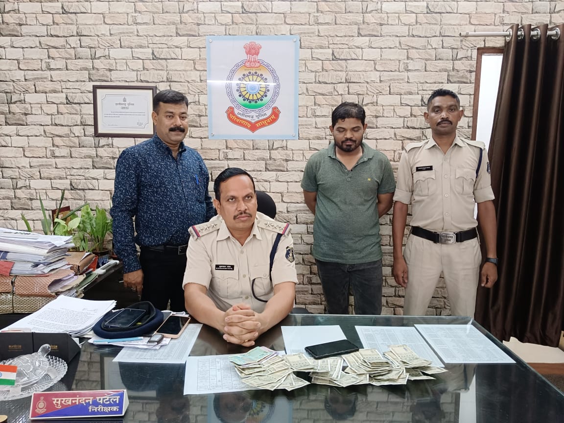 रायगढ़ : सट्टे पर नकेल कसती पुलिस ने सट्टा खाईवाल मोहम्मद शहनवाज उर्फ सानू को क्रिकेट सट्टा खिलाते किया गिरफ्तार…