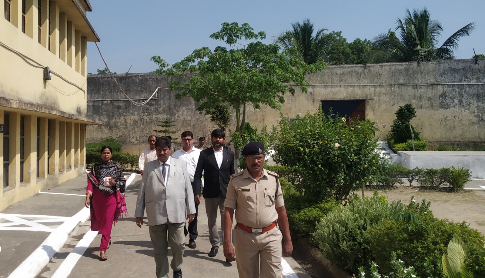 रायगढ़ : जिला न्यायाधीश ने किया जिला जेल का निरीक्षण…