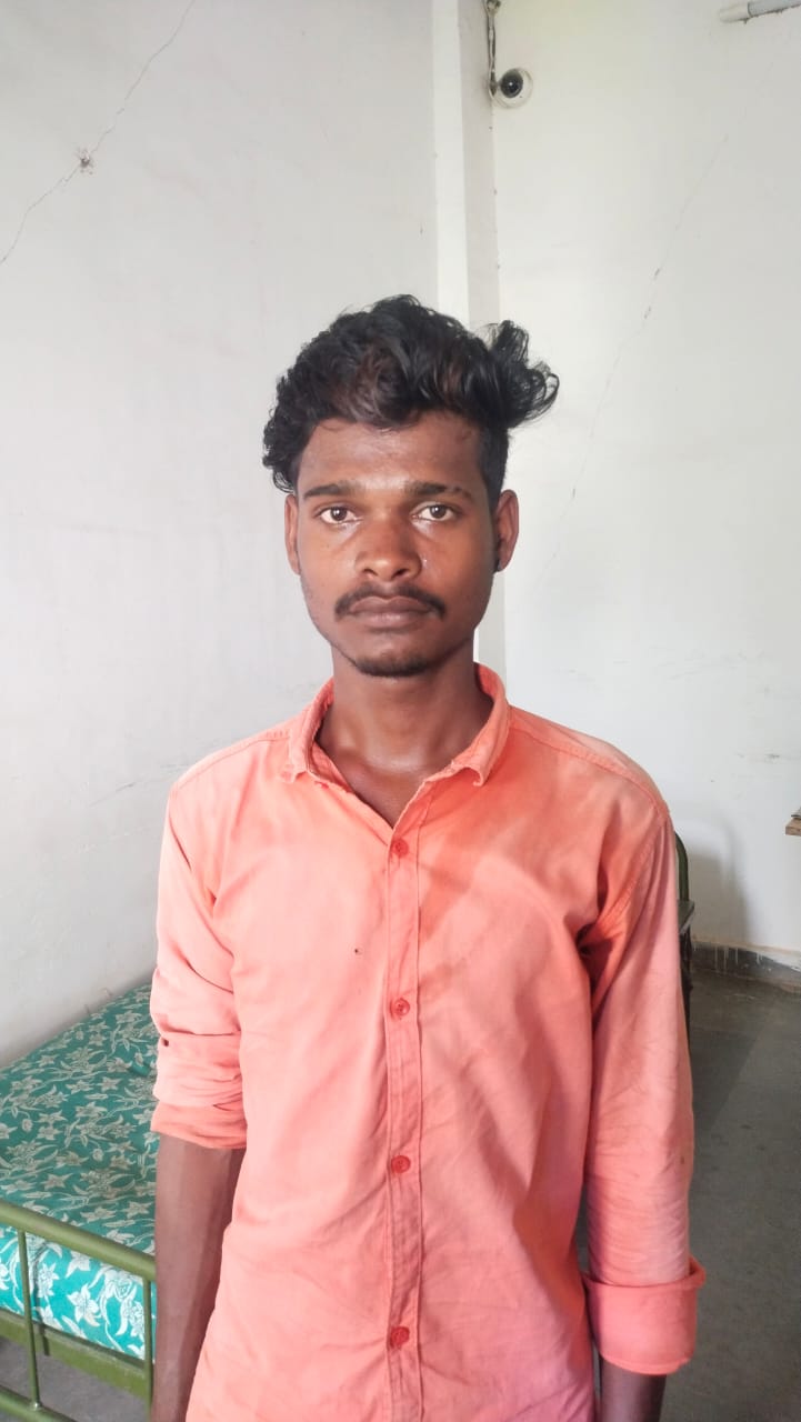 जशपुर : पुलिस ने नाबालिग का अपहरण एवं दुष्कर्म के 02 अलग-अलग मामलों में आरोपियों को गिरफ्तार कर भेजा जेल… जशपुर : पुलिस ने नाबालिग का अपहरण एवं दुष्कर्म के 02 अलग-अलग मामलों में आरोपियों को गिरफ्तार कर भेजा जेल…
