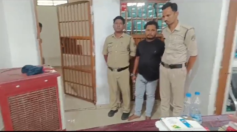 रायगढ़ : युवती से दुष्कर्म के आरोपी को कोतवाली पुलिस ने गिरफ्तार कर भेजा रिमांड पर