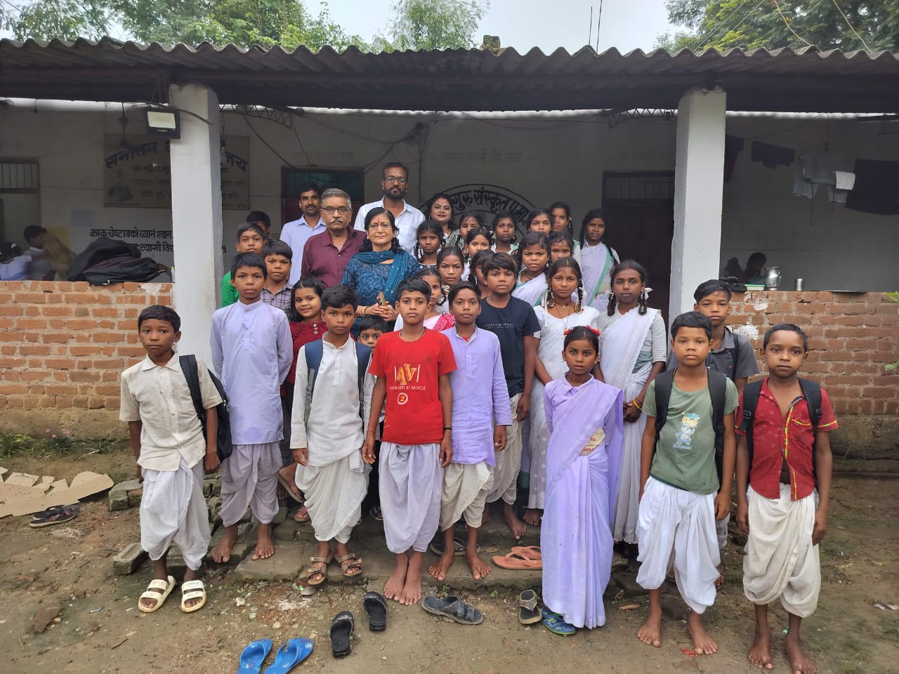 युवा कांग्रेस ब्लाक अध्यक्ष अंकित शर्मा ने एक अनोखे अंदाज में मनाया अपना जन्मदिन