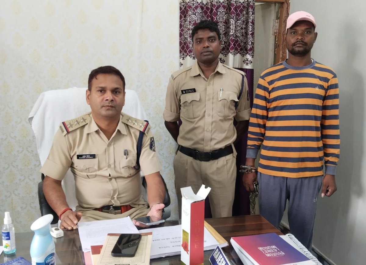 लैलूंगा : पुलिस ने महिला से दुष्कर्म के आरोपी को गिरफ्तार कर भेजा रिमांड पर…