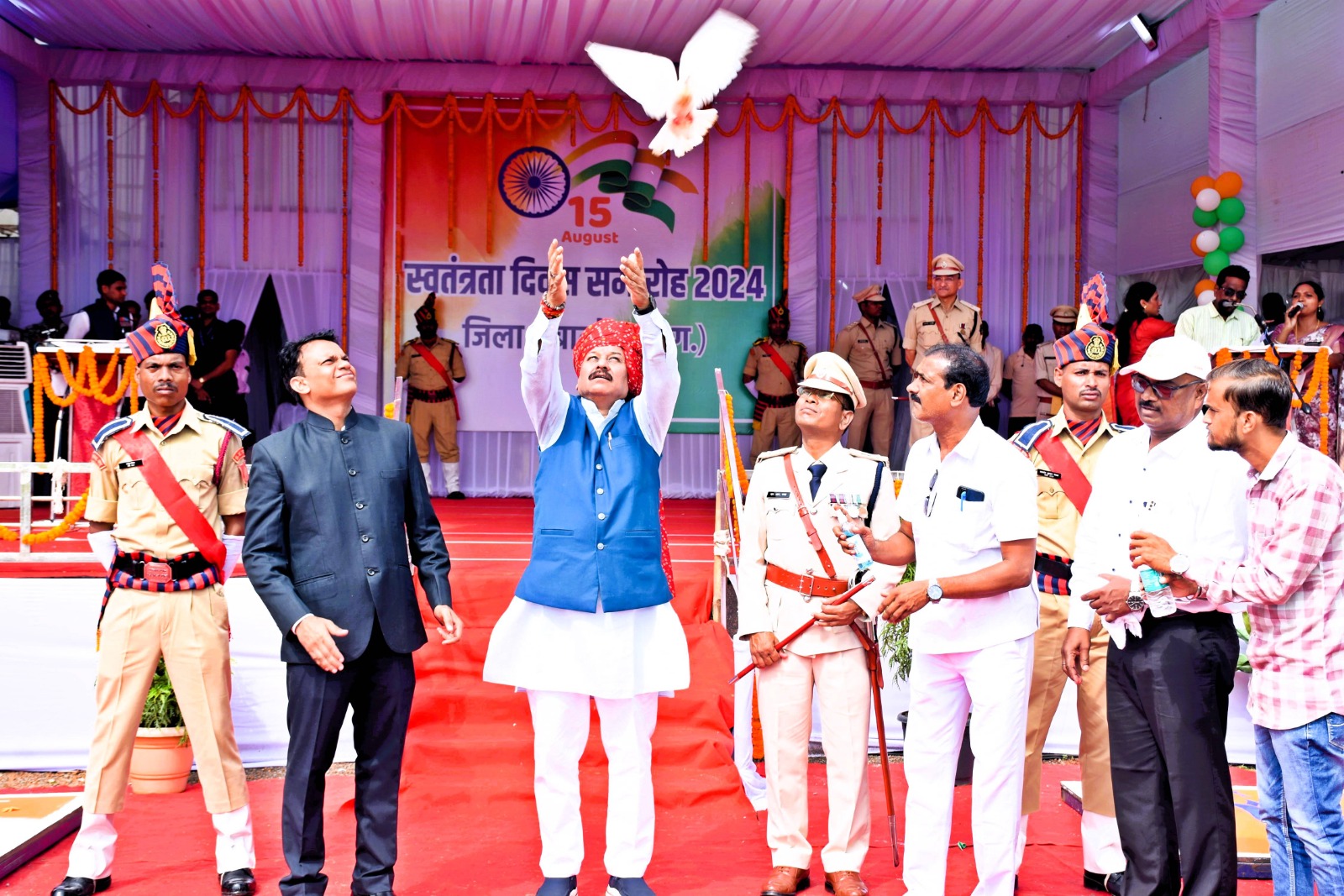 जिला मुख्यालय बालोद में भव्य एवं गरिमामय ढंग से मनाया गया स्वतंत्रता दिवस समारोह
