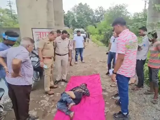 बिलासपुर : रेलवे ट्रैक के किनारे यूपी के मशीन ऑपरेटर की मिली लाश ; जांच में जुटी पुलिस…