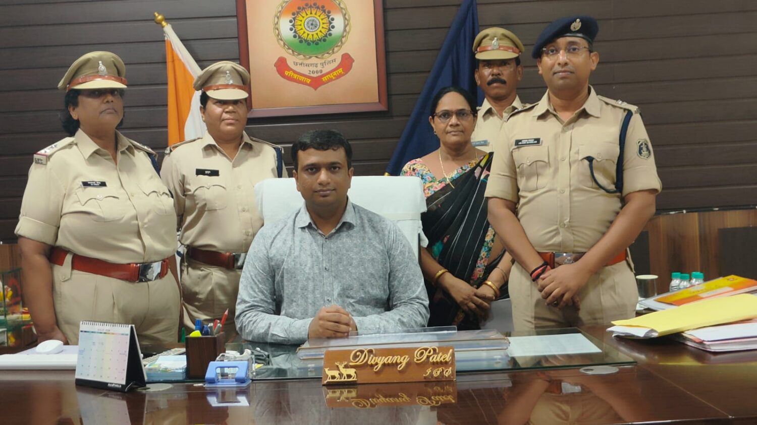 पदोन्नति : रायगढ़ के तीन सहायक उप निरीक्षकों की पदोन्नति, पुलिस अधीक्षक ने स्टार लगाकर दी शुभकामनाएं…