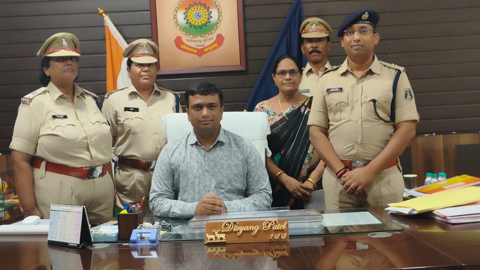 पदोन्नति : रायगढ़ के तीन सहायक उप निरीक्षकों की पदोन्नति, पुलिस अधीक्षक ने स्टार लगाकर दी शुभकामनाएं…