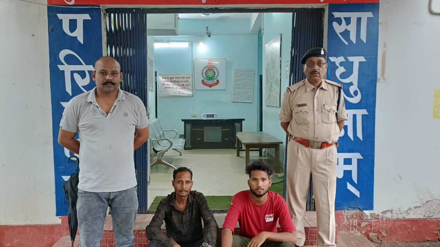 घरघोड़ा : ग्राम कोगनारा और बनई के रथ मेले में 04 महिलाओं के साथ चैन स्नैचिंग मामले में फरार 2 आरोपी गिरफ्तार…