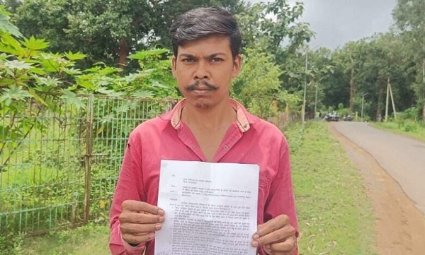 नारायणपुर : ड्राइवर ने शराब लाने से किया इंकार तो थमाया नोटिस, परेशान वाहन चालक ने मदद के लिए लगाई गुहार…