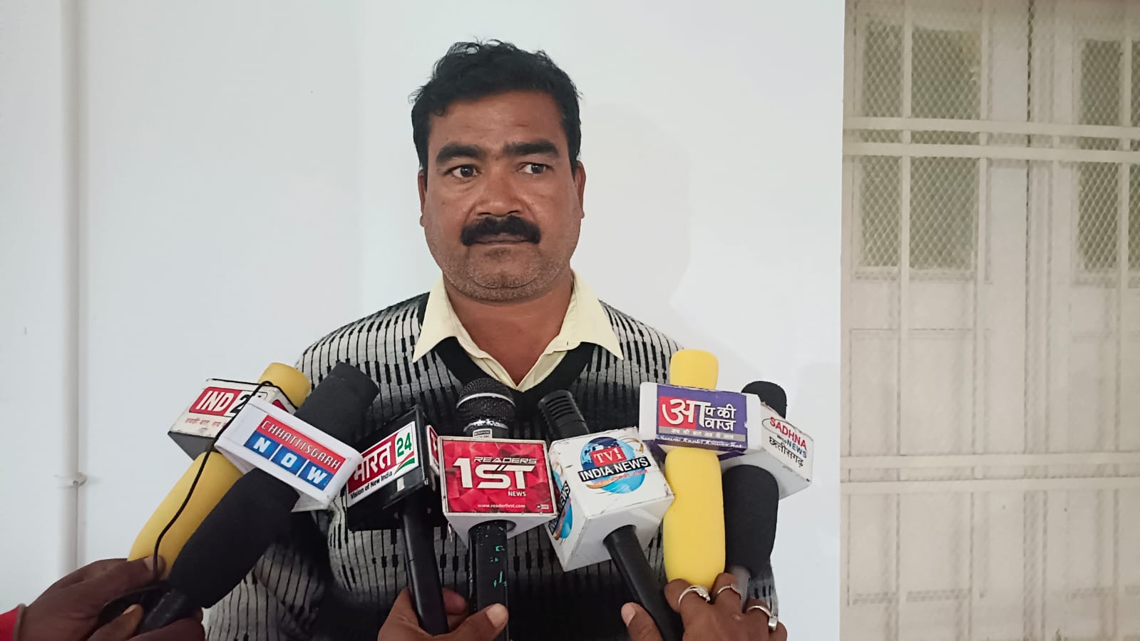 लैलूंगा : छत्तीसगढ़ स्थापना दिवस के दूसरे दिन 2 नवम्बर से आमरण अनशन पर बैठेंगे लैलूंगा पीडीएस संघ के अध्यक्ष जितेंद सिंह ठाकुर…