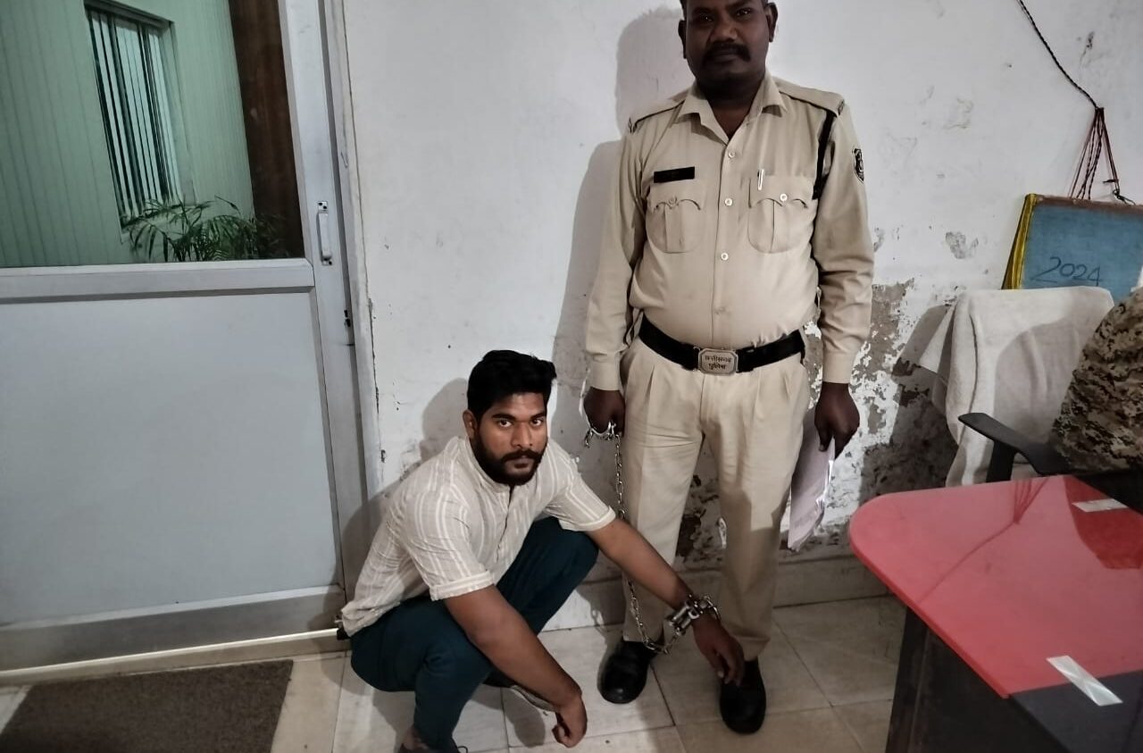 रायगढ़ : शादी का वादा कर किशोरिका का शारीरिक शोषण, जूटमिल पुलिस ने आरोपी को दुष्कर्म और पॉक्सो एक्ट में गिरफ्तार कर जेल भेजा…