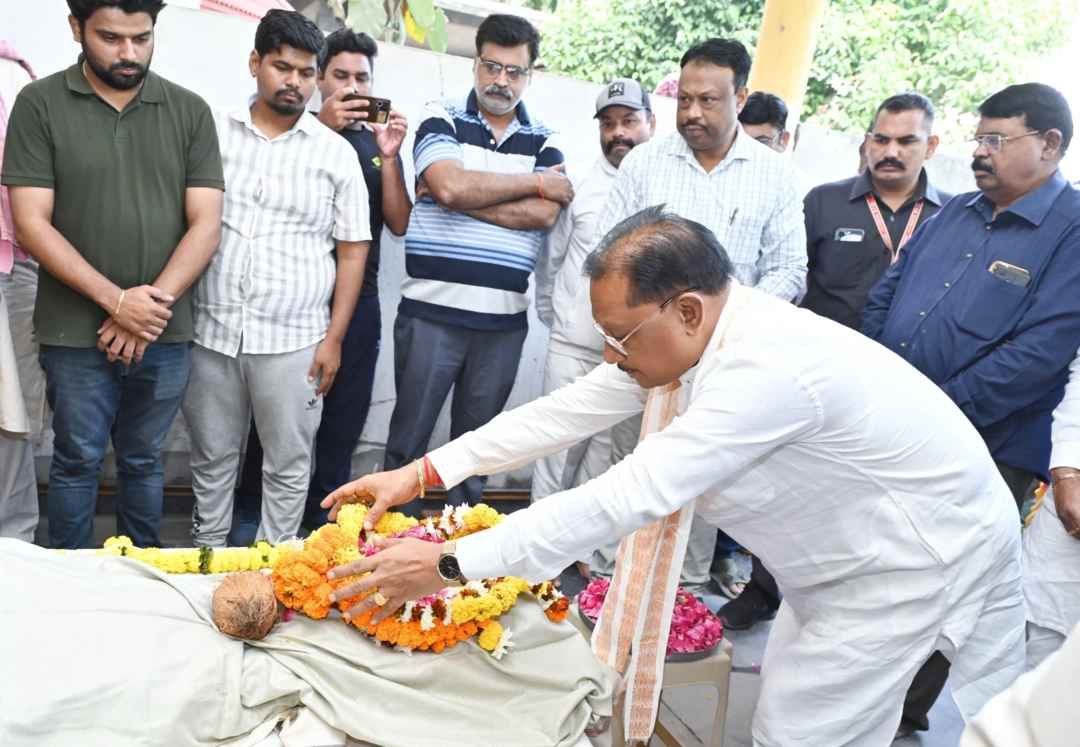रायपुर : पूर्व राज्यसभा सांसद का निधन, पार्थिव शरीर AIIMS को किया जाएगा दान…