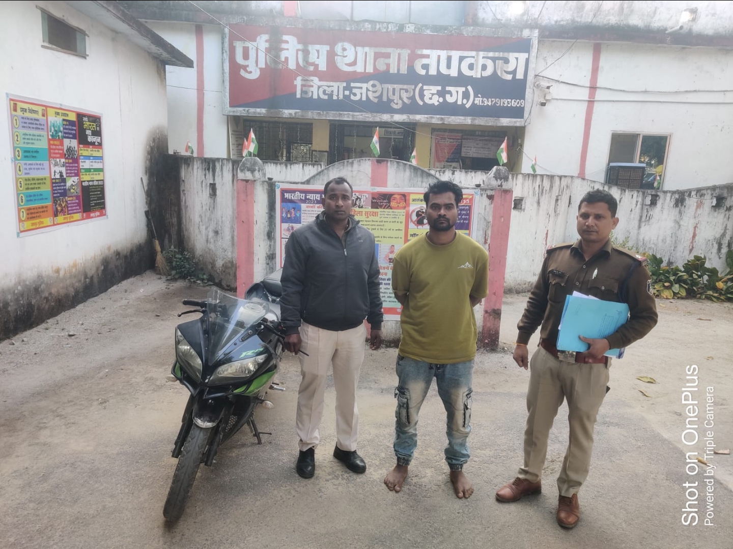 जशपुर : पुलिस ने शादी का झांसा देकर दैहिक शोषण करने वाले आरोपी को लैलूंगा से किया गिरफ्तार…