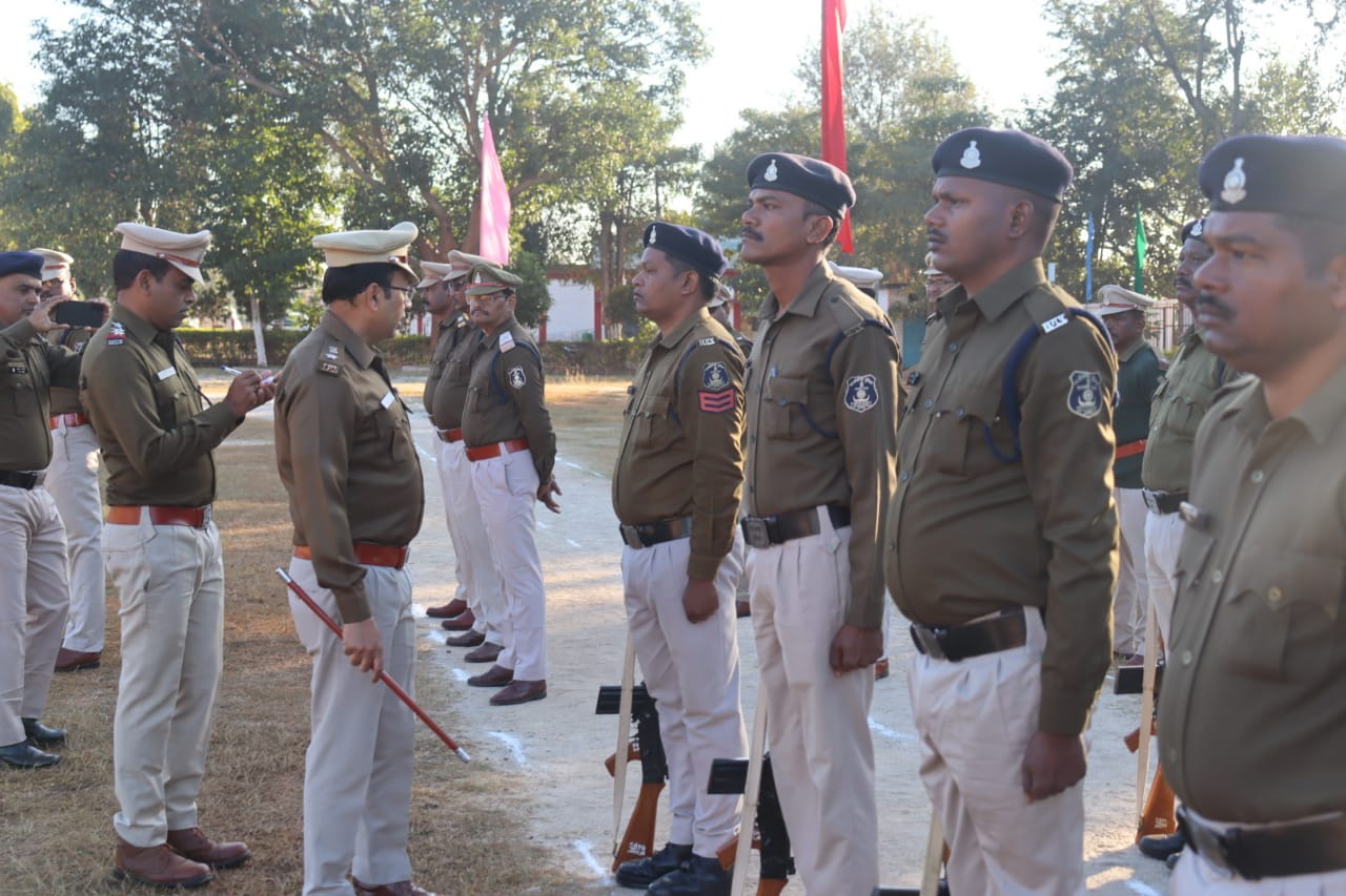 जशपुर : एसपी ने रक्षित केंद्र जशपुर का किया वार्षिक निरिक्षण…