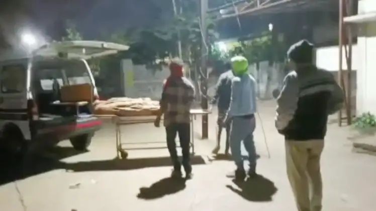 दुर्ग : गर्लफ्रेंड से नाराजगी में नाबालिक छात्र ने लाइव वीडियो कॉल पर कर ली खुदकुशी ; जाँच में जुटी पुलिस…