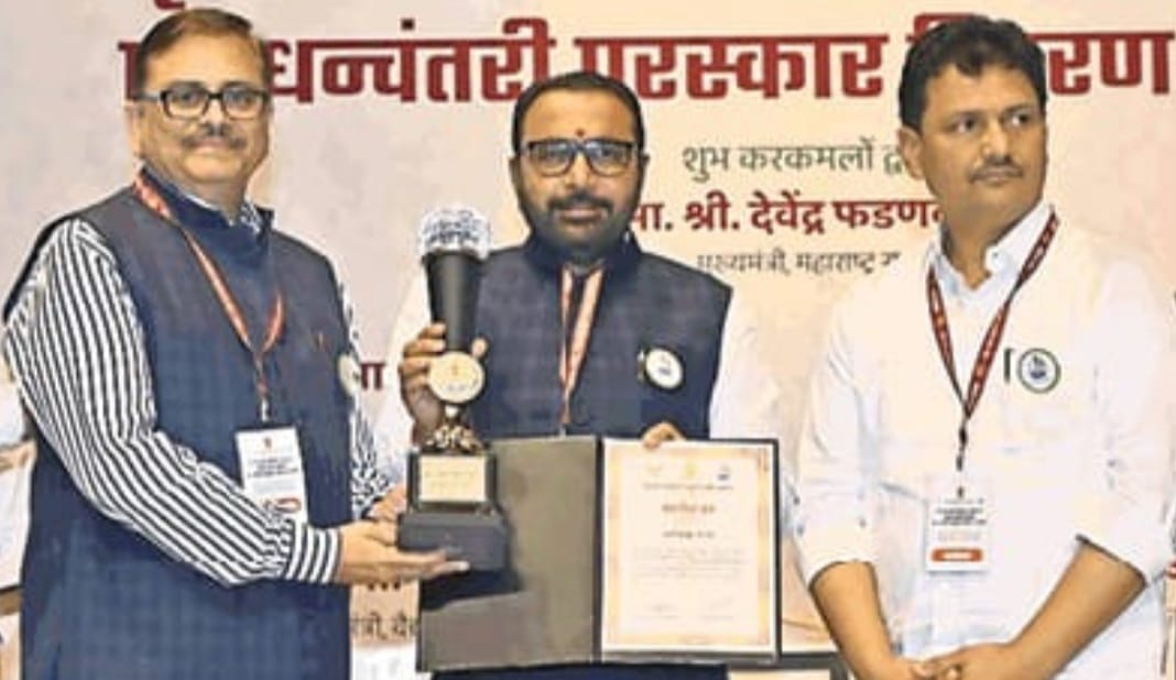 रायपुर : छत्तीसगढ़ को ‘प्रकृति परीक्षण अभियान’ में राष्ट्रीय सम्मान: मुख्यमंत्री श्री साय ने दी बधाई… रायपुर : छत्तीसगढ़ को ‘प्रकृति परीक्षण अभियान’ में राष्ट्रीय सम्मान: मुख्यमंत्री श्री साय ने दी बधाई…