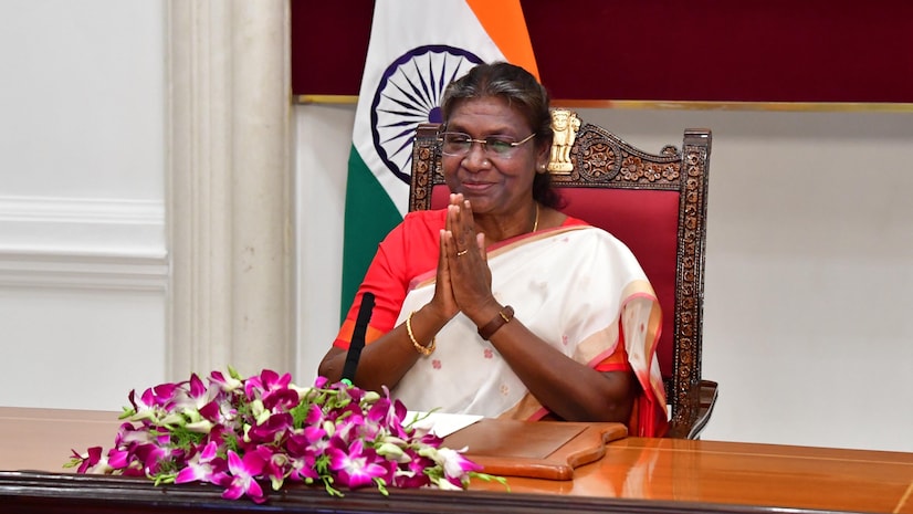 राष्ट्रपति द्रौपदी मुर्मु का ऐतिहासिक दौरा : छत्तीसगढ़ विधानसभा के रजत जयंती समारोह में दिखेगा भव्य नज़ारा… राष्ट्रपति द्रौपदी मुर्मु का ऐतिहासिक दौरा : छत्तीसगढ़ विधानसभा के रजत जयंती समारोह में दिखेगा भव्य नज़ारा…