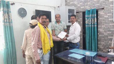 घरघोड़ा : सोशल मीडिया पर सांप्रदायिक जहर ! पत्रकारों पर भद्दी टिप्पणी से मचा बवाल, FIR की मांग…