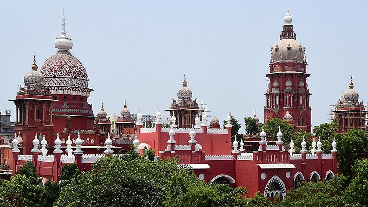 “भ्रष्टाचार देशद्रोह से भी गंभीर अपराध – मद्रास हाईकोर्ट का कड़ा प्रहार!”