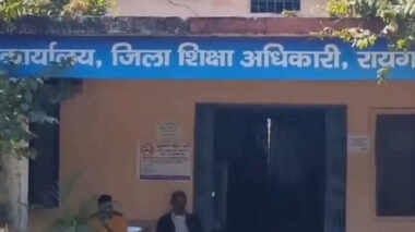 “20 हजार की रिश्वत मांगने वाला क्लर्क ACB के जाल में फंसा : जनता की लूट का हिसाब अब कैश में नहीं, केस में होगा!…”