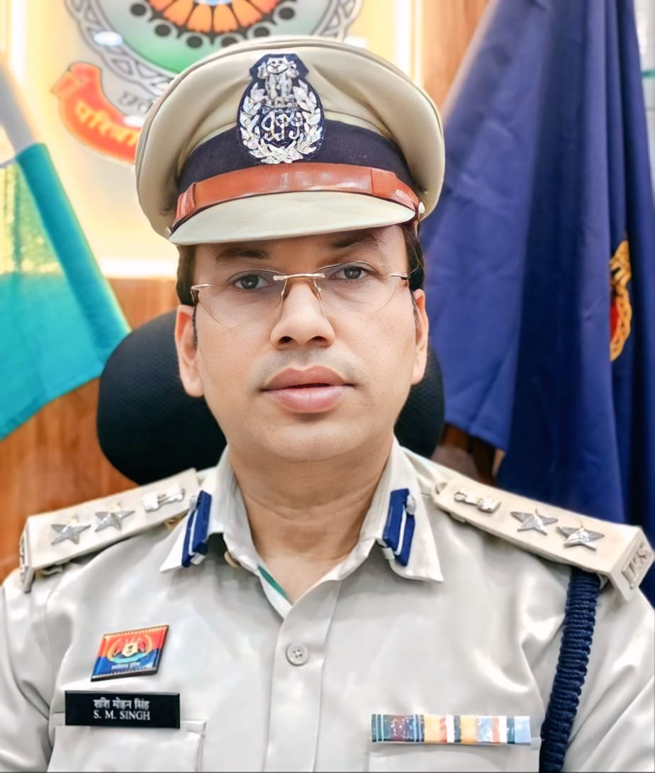 जशपुर में पुलिसिया गुंडागर्दी! NH-43 पर चेकिंग के दौरान कार सवार युवक से एएसआई ने की बर्बर मारपीट, वीडियो वायरल – SSP ने तत्काल किया लाइन अटैच, जांच के आदेश…
