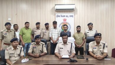 91 लाख की ऑनलाइन ठगी का पर्दाफाश : रायगढ़ पुलिस की जबरदस्त कार्रवाई, देहरादून से तीन शातिर साइबर ठग दबोचे…