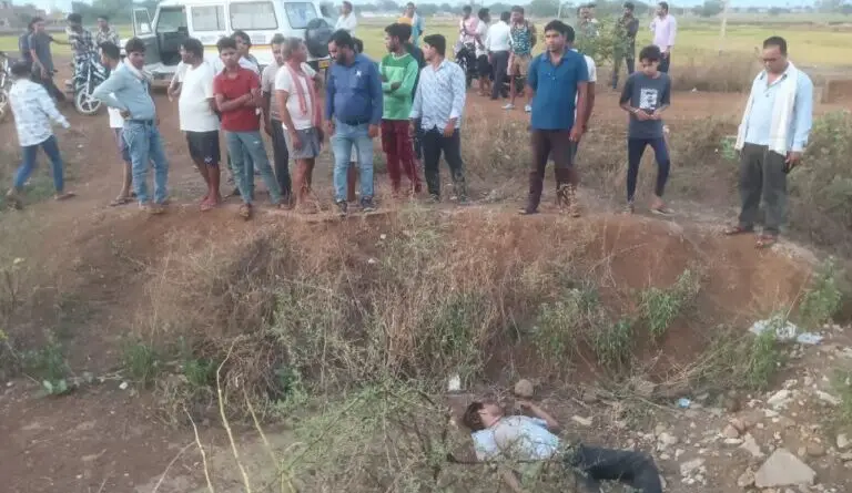 सुनसान नहर किनारे मिला युवक का शव, पांच बेटियों के सिर से उठा पिता का साया , पामगढ़ में सनसनी…