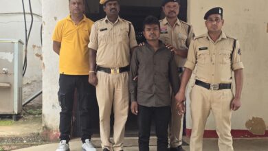 अंधे कत्ल का पर्दाफाश : प्रेमिका की हत्या कर फांसी में टांगने वाला प्रेमी चढ़ा पुलिस के हत्थे, जशपुर पुलिस की प्रोफेशनल तफ्तीश का नतीजा..