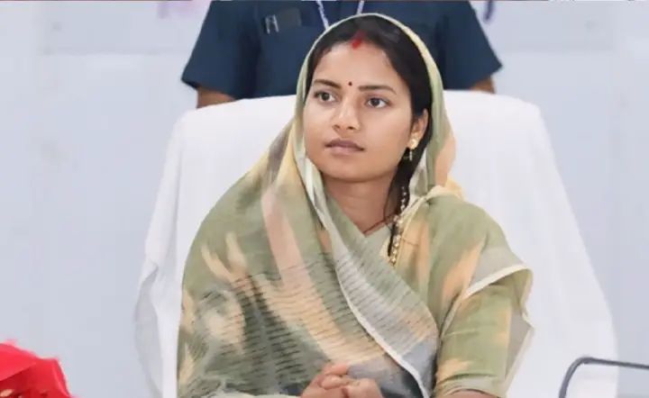 40 करोड़ के भ्रष्टाचार की बू? 6 जिलों की आंगनबाड़ियों में सप्लाई घोटाले की जांच शुरू, मंत्री लक्ष्मी राजवाड़े ने गठित की हाईलेवल टीम…