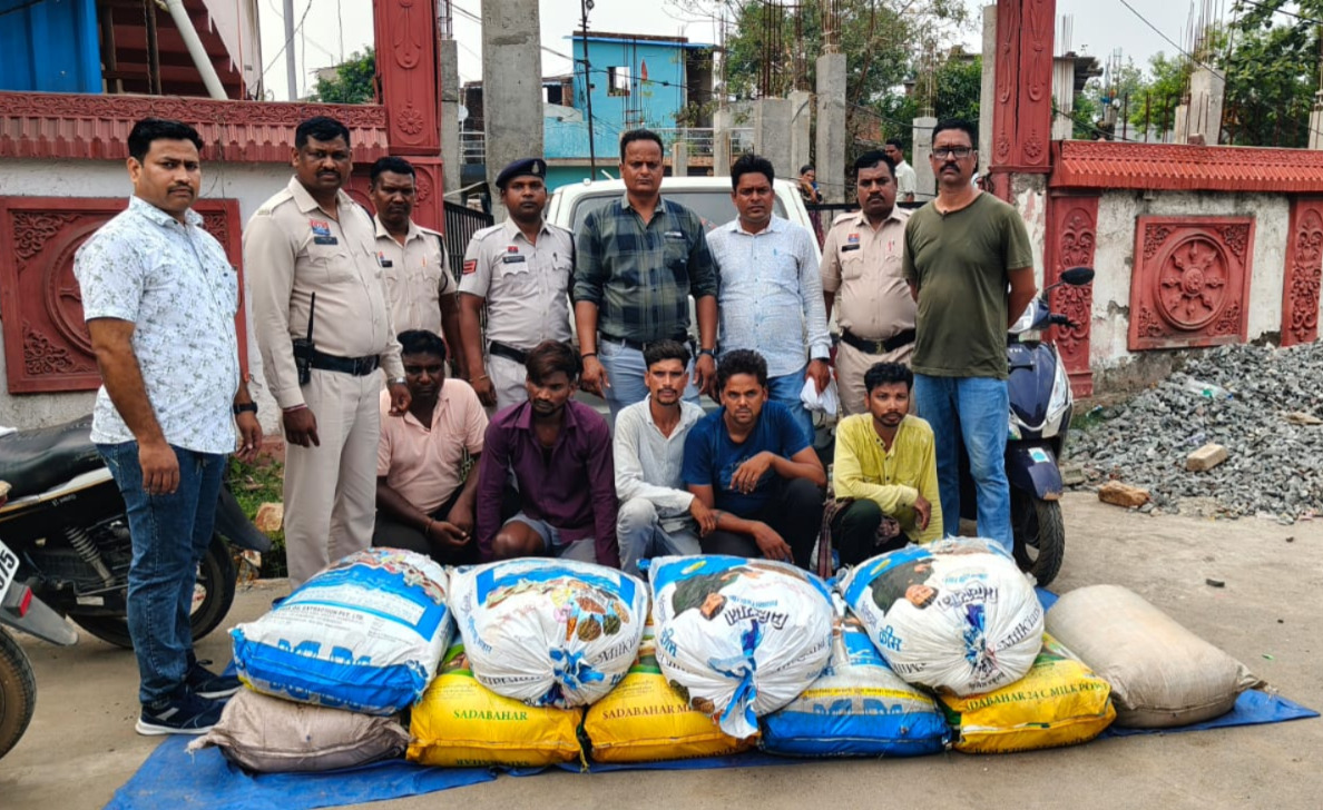 ओड़िशा से रायगढ़ तक महुआ का ज़हर ; जूटमिल पुलिस की दबंग कार्रवाई में शराब माफिया धराए!…