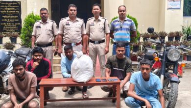 ओड़िशा से रायगढ़ तक फैलता नशे का जाल बेनकाब : चक्रधरनगर पुलिस की बड़ी कार्रवाई, 110 शीशी प्रतिबंधित सिरप के साथ पांच तस्कर गिरफ़्तार…