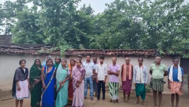 पटवारी पर रिश्वतखोरी का गंभीर आरोप, ग्रामवासियों का फूटा गुस्सा: कहा- फौती के बदले मांगे ₹5000, अब होगा जनआंदोलन!…