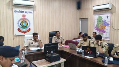 अपराध नियंत्रण पर रायगढ़ पुलिस सख्त: लंबित मामलों पर त्वरित कार्रवाई, CCTV जागरूकता और जनचौपालों को मिली प्राथमिकता…