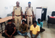 रायगढ़ पुलिस की रात्रि कार्रवाई में चार जुआरी धराए, नगद रकम व ताशपत्ते जब्त…