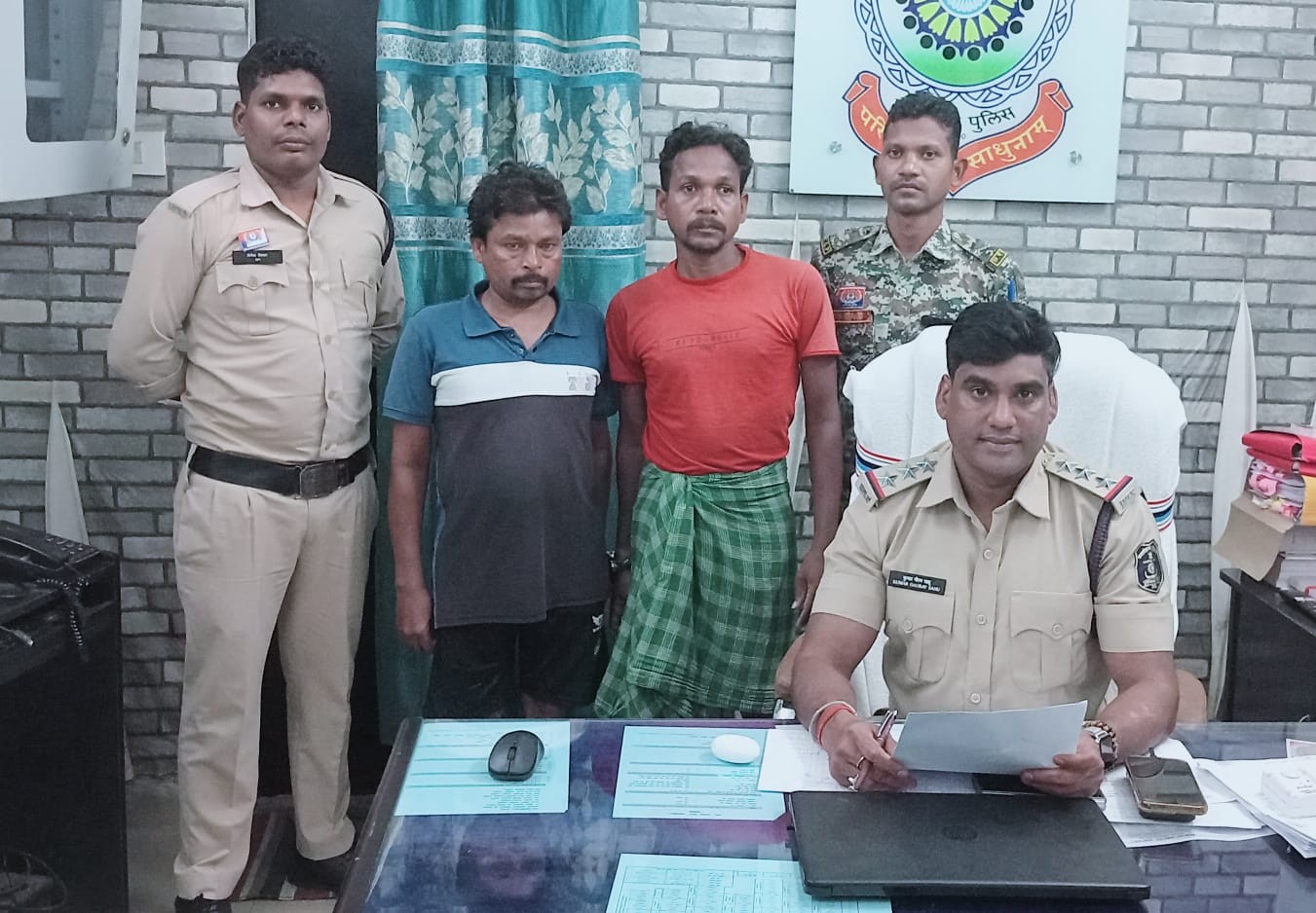 6 घंटे में कठरापाली हत्याकांड का खुलासा ; पिता की जमीन बेचने की रंजिश में बेटे ने साथी संग की हत्या, दोनों आरोपी गिरफ्तार…