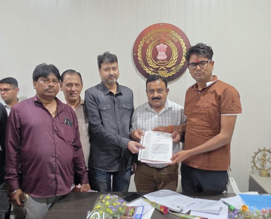 रायगढ़ प्रेस क्लब भवन निर्माण का मार्ग प्रशस्त, वित्त मंत्री ओपी चौधरी ने सौंपा भू-आबंटन दस्तावेज…