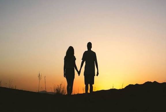 कोंडागांव में सनसनी : 10 दिन में दूसरी बार प्रेमी-प्रेमिका की संदिग्ध मौत, एक ही पेड़ पर लटके मिले शव… कोंडागांव में सनसनी : 10 दिन में दूसरी बार प्रेमी-प्रेमिका की संदिग्ध मौत, एक ही पेड़ पर लटके मिले शव…