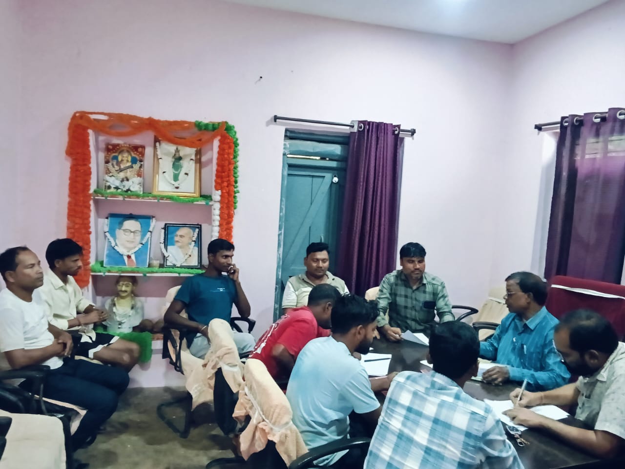 घरघोड़ा जनपद का बड़ा पंचायत घोटाला – छोटेगुमड़ा के सचिव गोपाल ठाकुर के इशारों पर चल रही है जनपद की सत्ता? क्या जनपद CEO विनय चौधरी बन गए हैं कठपुतली? घरघोड़ा जनपद का बड़ा पंचायत घोटाला – छोटेगुमड़ा के सचिव गोपाल ठाकुर के इशारों पर चल रही है जनपद की सत्ता? क्या जनपद CEO विनय चौधरी बन गए हैं कठपुतली?