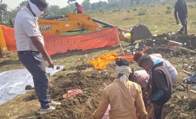 बिलासपुर : इश्क, शादी और मौत का ‘दफन’ राज! 10 दिन बाद कब्र फाड़कर बाहर आया सच; 6 फीट नीचे छिपी थी हत्या की साजिश?…