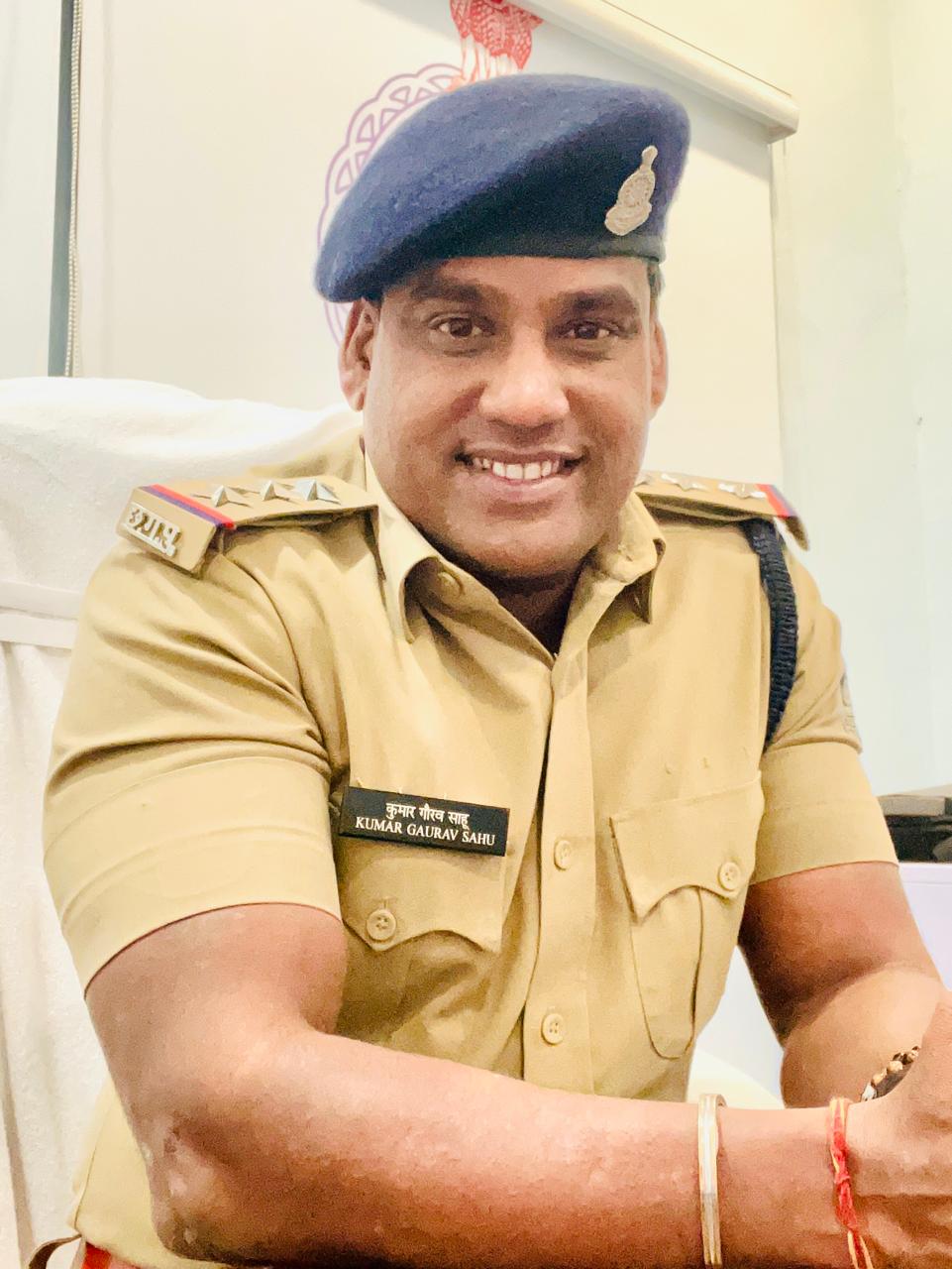 खाकी की ‘सटीक विवेचना’ ने फिर दिलाई सजा : इंस्पेक्टर कुमार गौरव साहू की जांच से पत्नी के हत्यारे को 10 साल की जेल… खाकी की ‘सटीक विवेचना’ ने फिर दिलाई सजा : इंस्पेक्टर कुमार गौरव साहू की जांच से पत्नी के हत्यारे को 10 साल की जेल…