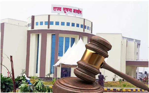 बड़ी खबर : छत्तीसगढ़ सूचना आयोग में ‘पावर गेम’ शुरू! पूर्व CS अमिताभ जैन बने नए ‘सूचना के सुल्तान’, भ्रष्टाचार पर बरसेगी गाज?…