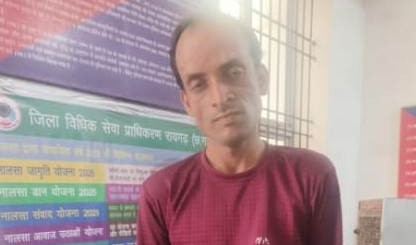 बेटे की हैवानियत : 7 लाख के लिए बूढ़ी मां को चाकू लेकर दौड़ाया, थाने तक पीछा किया; अब सलाखों के पीछे…