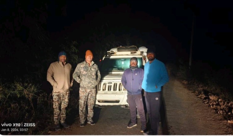 अजब छत्तीसगढ़ की गजब लीला : ‘अदृश्य’ हो गया 65 बोरी धान से लदा पिकअप, क्या पुलिस ने सिखाया ‘जादू’?… अजब छत्तीसगढ़ की गजब लीला : ‘अदृश्य’ हो गया 65 बोरी धान से लदा पिकअप, क्या पुलिस ने सिखाया ‘जादू’?…