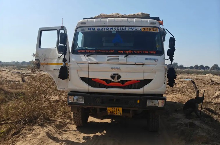 रेत माफियाओं में हड़कंप: पुछेली में खनिज विभाग की सर्जिकल स्ट्राइक, 6 हाईवा जब्त
