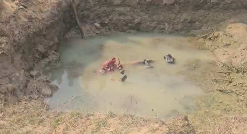 सरगुजा: दोस्ती का खौफनाक अंत! विवाद के बाद सीने में भरा नफरत का जहर, दोस्त को मारकर कीचड़ भरी डबरी में फेंका…