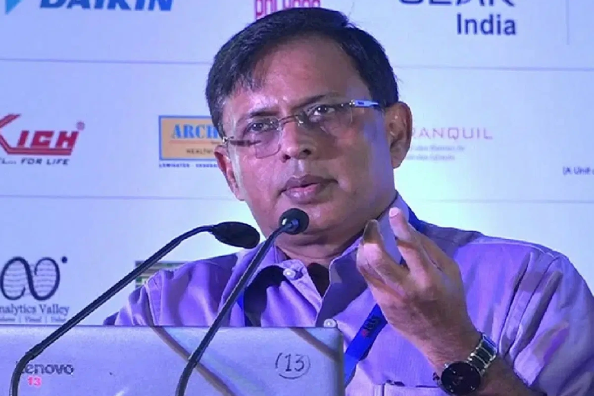 रेरा चेयरमैन संजय शुक्ला पर PMO का ‘हंटर’ : 300 करोड़ की संपत्ति और घूसकांड में घिरे, अब उल्टी गिनती शुरू!…