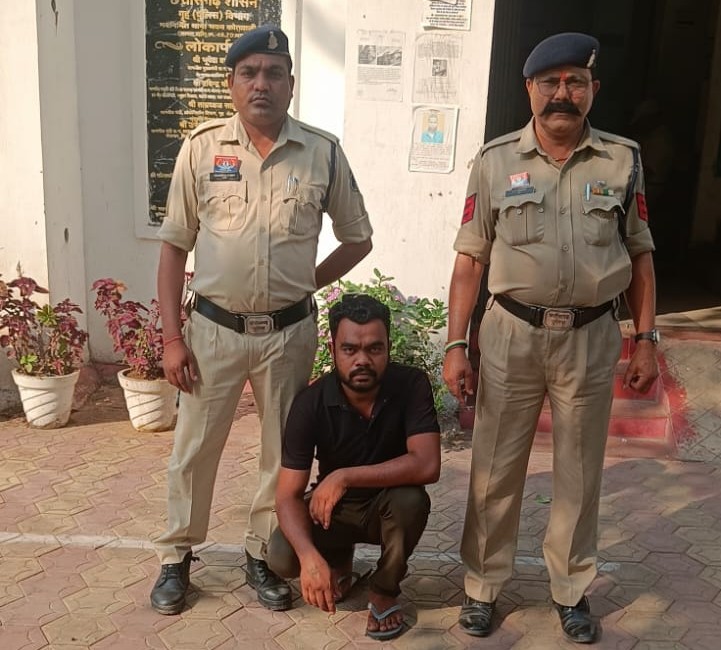 डायल 112 के चालक पर खूनी हमला : रायगढ़ पुलिस का कड़ा प्रहार, मुख्य आरोपी दबोचा गया!…