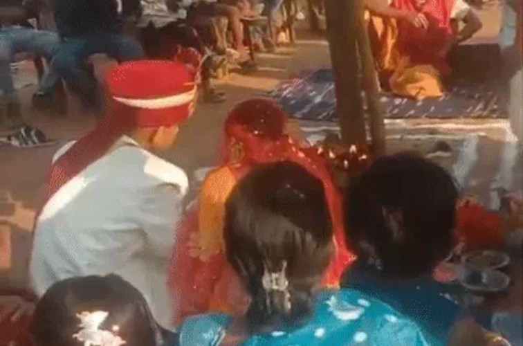 ढाई महीने का साथ, साड़ी का फंदा और अधूरी दास्तान : सरगुजा में 18 साल की नवविवाहिता ने दी जान…