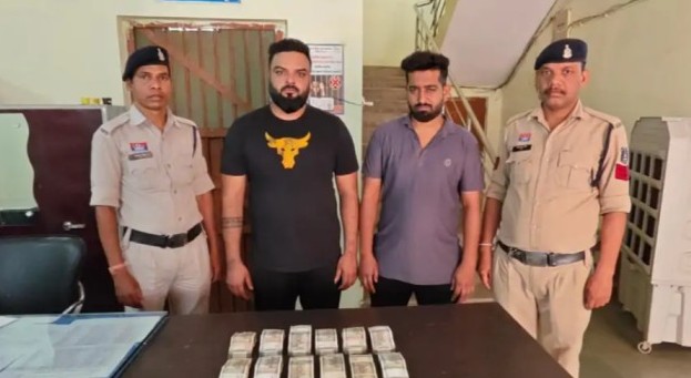 रायपुर पुलिस की सर्जिकल स्ट्राइक : खेत में चल रहे हाईप्रोफाइल जुआ फड़ पर दबिश, BMW और मर्सिडीज के साथ ‘रईसजादे’ गिरफ्तार