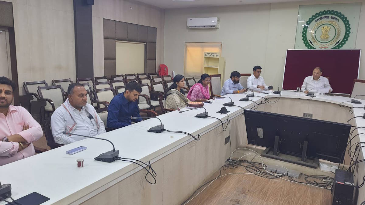 कलेक्टर का कड़ा रुख : 74 राइस मिलर्स पर गिरेगी गाज, ‘ब्लैक लिस्ट’ करने के साथ FIR की तैयारी!…