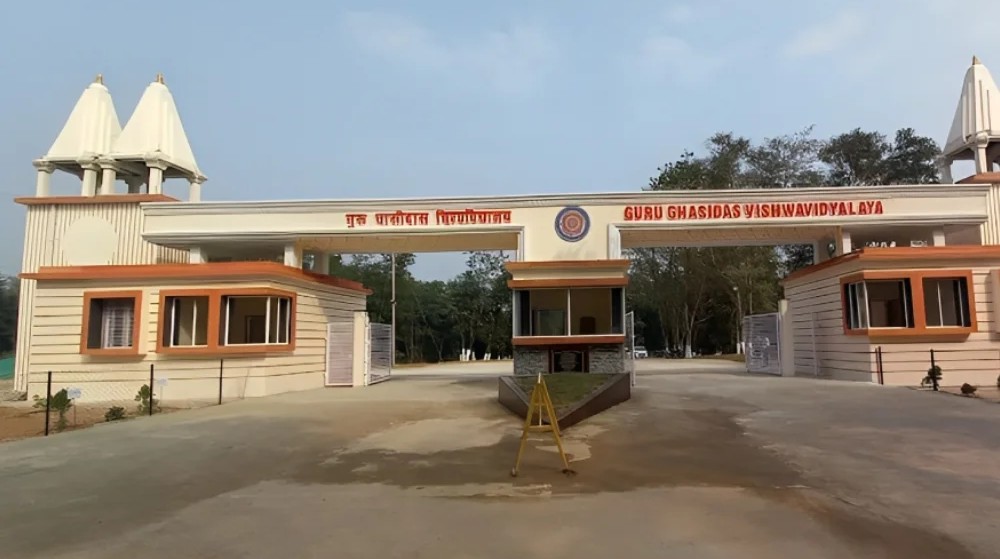 बिलासपुर क्राइम डायरी : कहीं जुए की लत में छात्र हुआ ‘लापता’, तो कहीं यूनिवर्सिटी कैंपस में धार्मिक टिप्पणी पर खूनी संघर्ष…